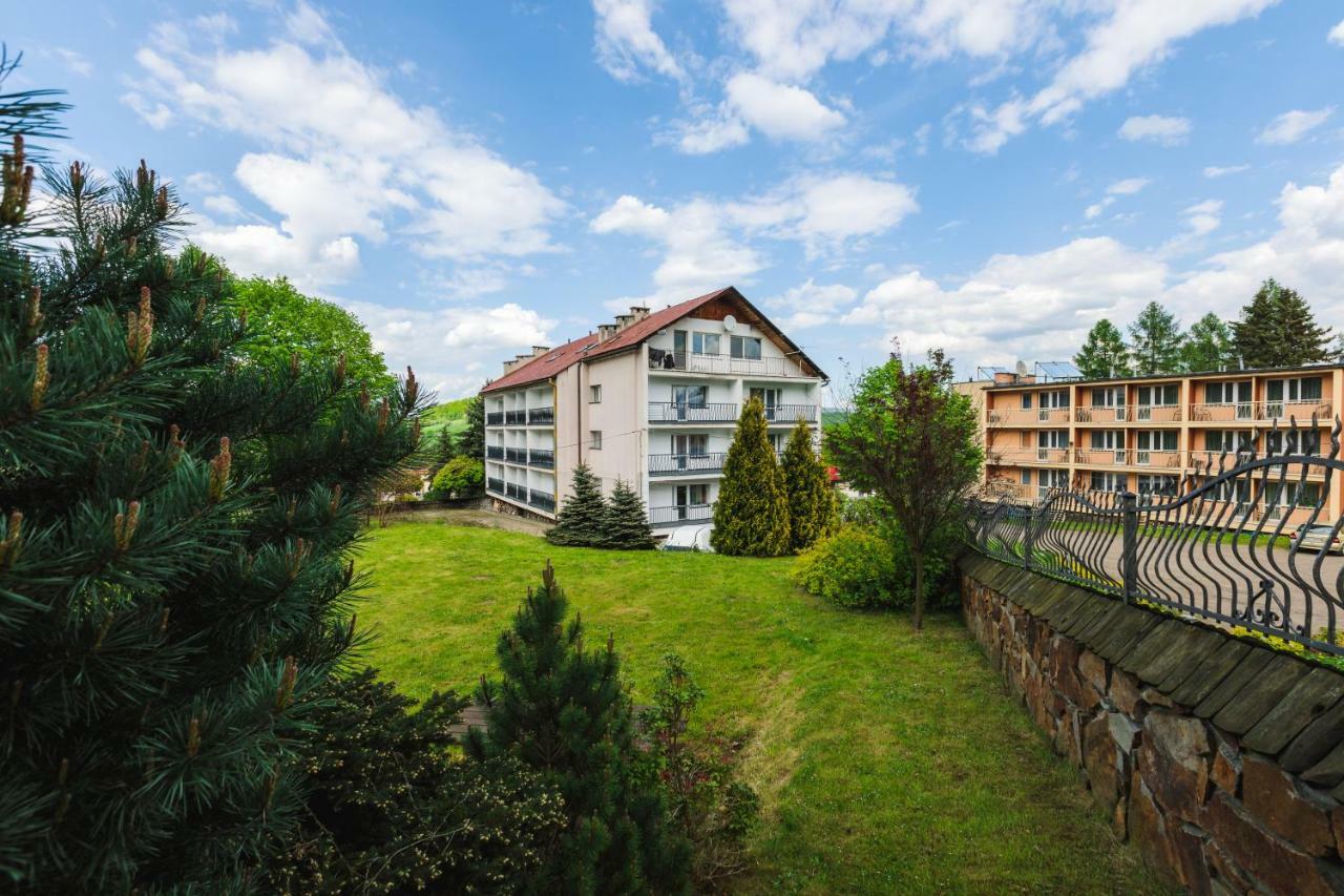 לינה וארוחת בוקר סולינה Osrodek Wypoczynkowy Tarnica מראה חיצוני תמונה