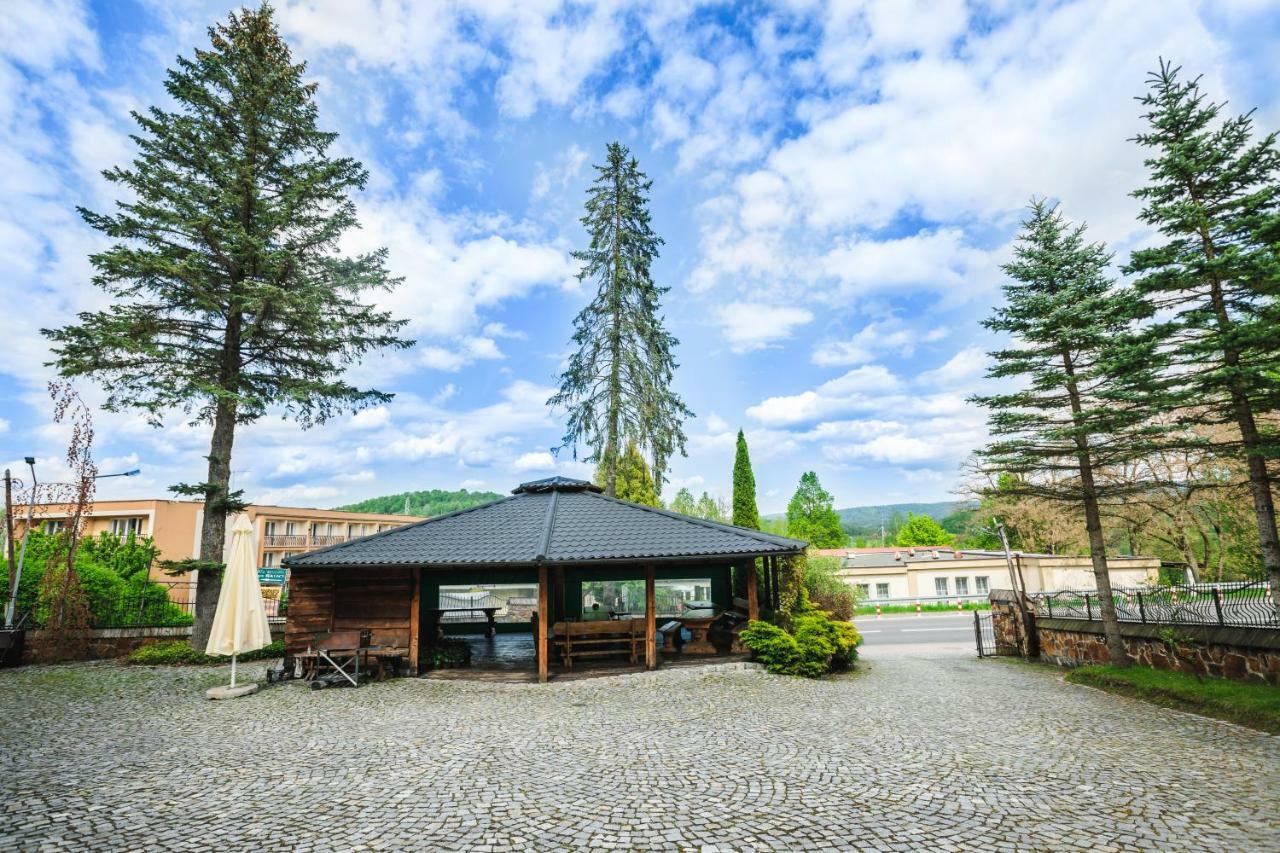 לינה וארוחת בוקר סולינה Osrodek Wypoczynkowy Tarnica מראה חיצוני תמונה